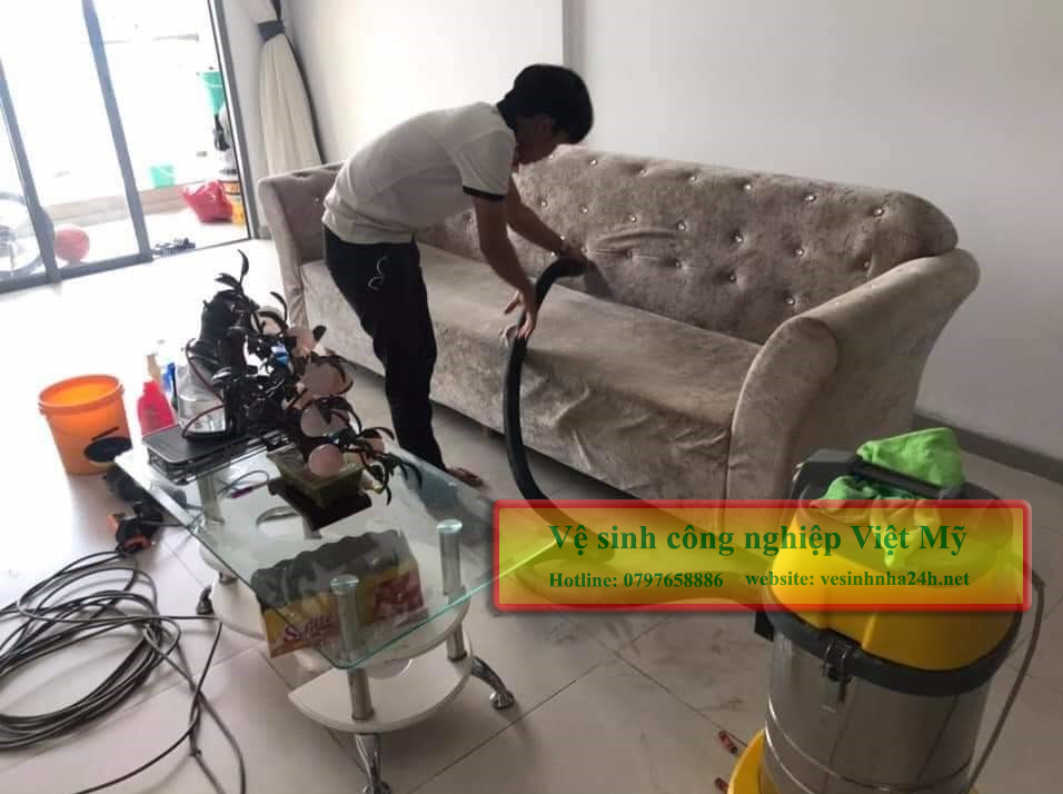 Báo giá dịch vụ vệ sinh ghế sofa tại nhà khu vực TP.HCM