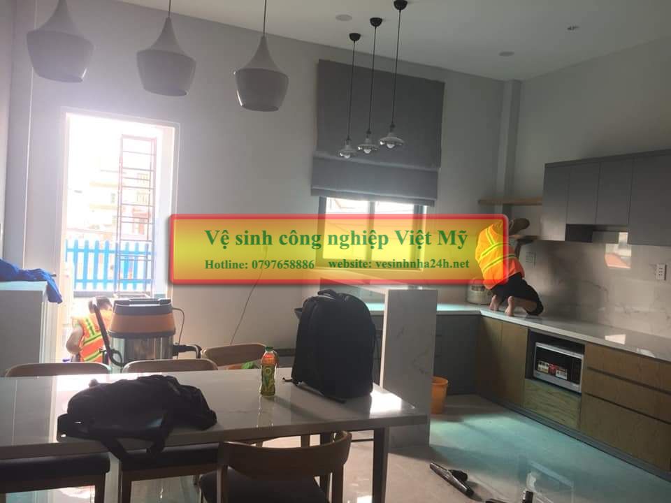 Vệ sinh công nghiệp Quận 5