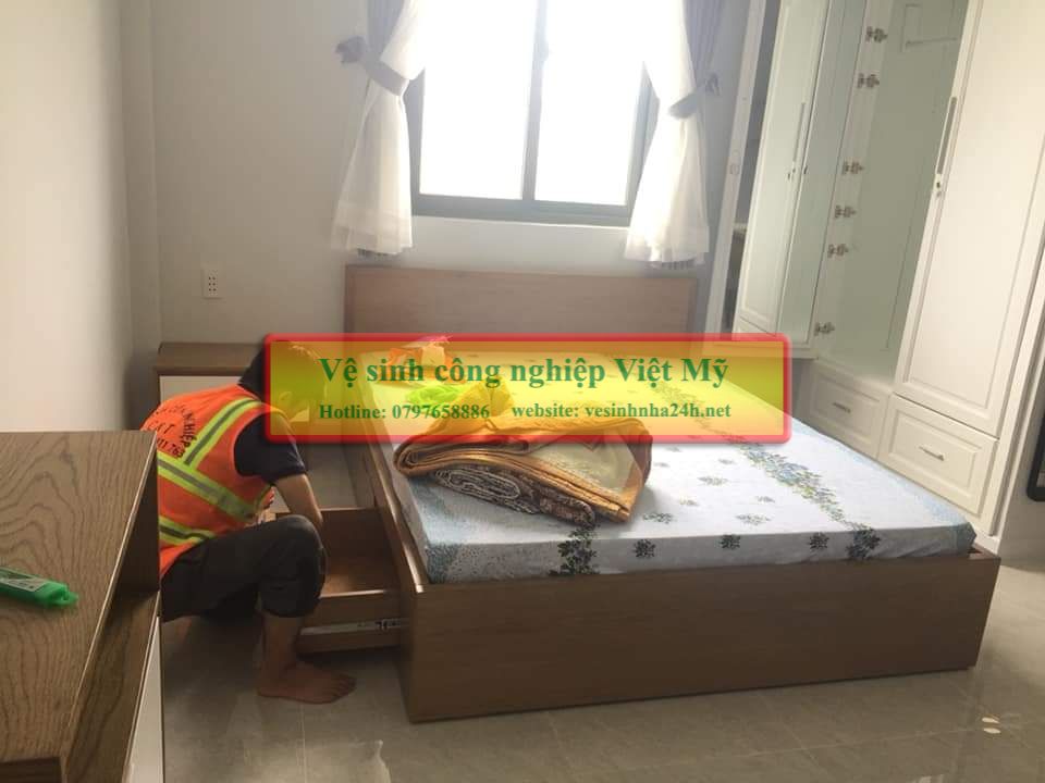 Dịch vụ vệ sinh công nghiệp quận 7