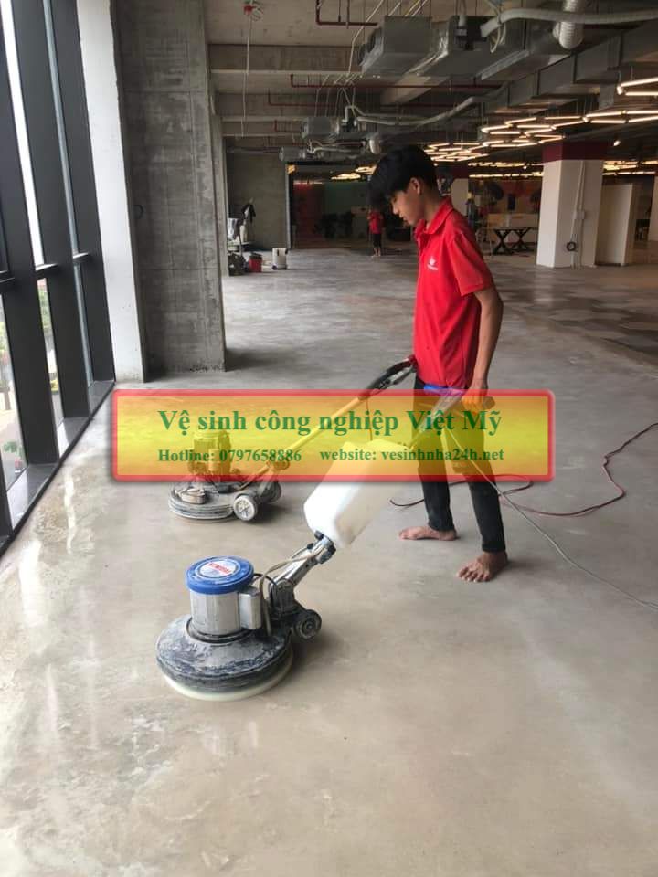 Vệ sinh công nghiệp Quận 12